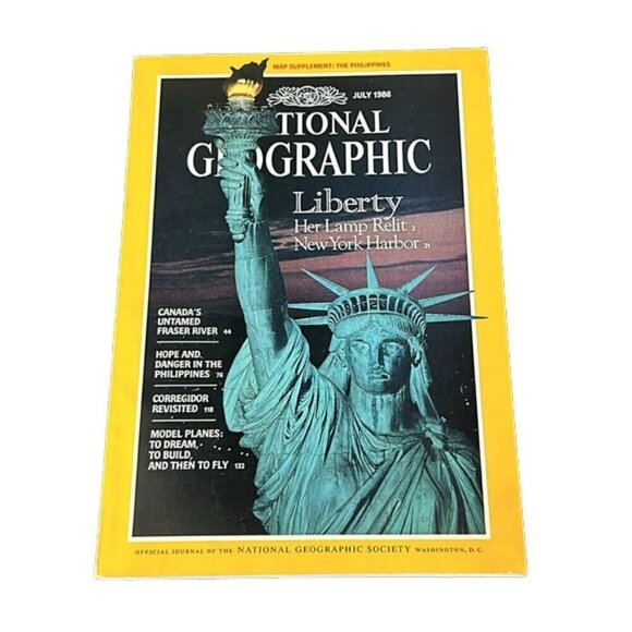 NATIONAL GEOGRAPHIC JULY 1986 LIBERTY HER LAMP RELIT NEW YORK HARBOR - Picture 1 of 7